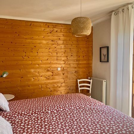 La Perle Des Montagnes - Bed And Breakfast - Chambre D Hote Верне-ле-Бен Экстерьер фото